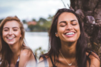 Les aligners transparents INVISALIGN chez votre Dentiste à Sanary-sur-Mer 83110